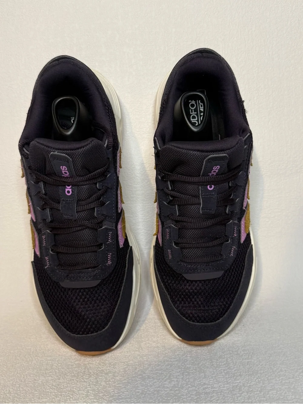 Adidas Astrastar Women’s 8.5 Black Purple Bronze Running Shoes JQ6090